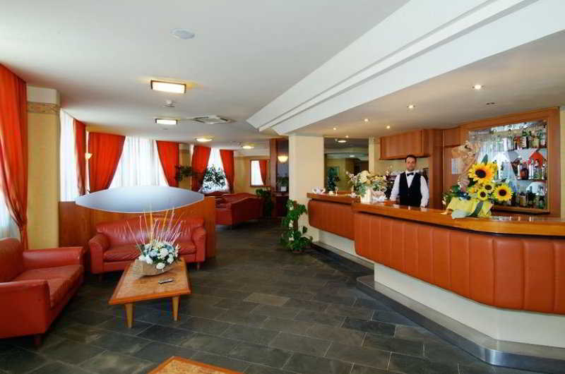 Grand Eurhotel Montesilvano Marina Eksteriør bilde