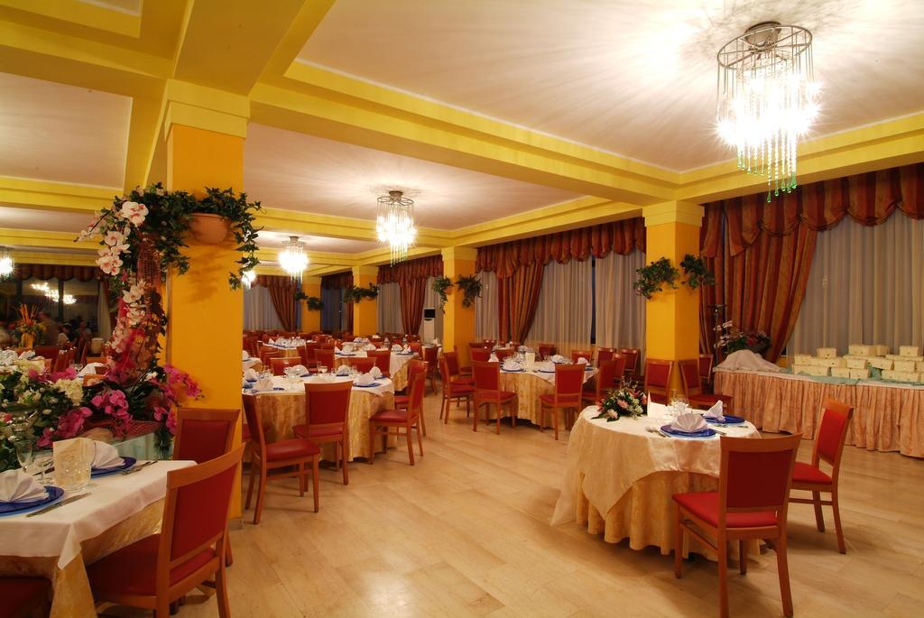 Grand Eurhotel Montesilvano Marina Eksteriør bilde