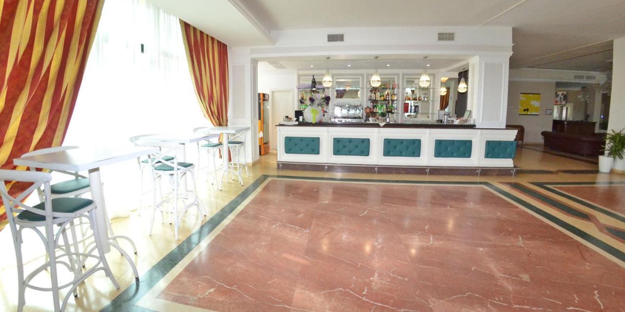 Grand Eurhotel Montesilvano Marina Eksteriør bilde